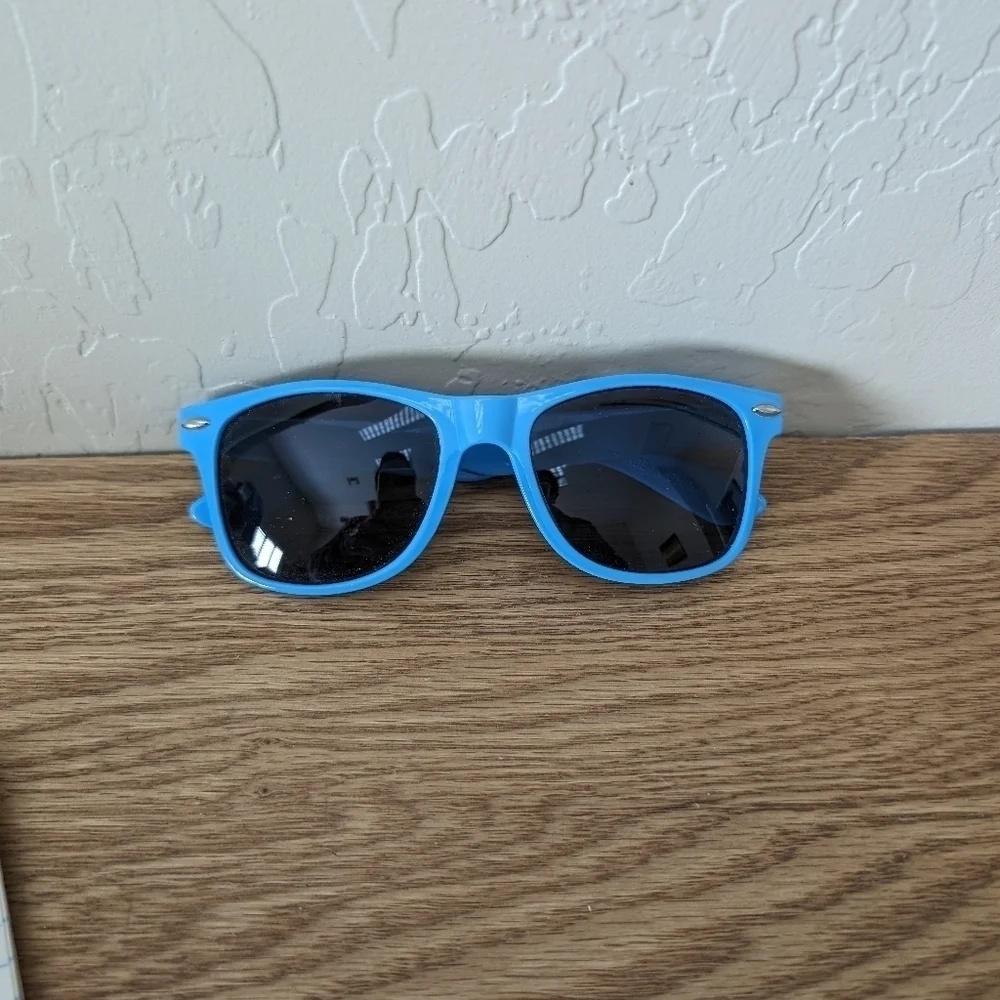 Rare Pentatonix VIP Sunglasses